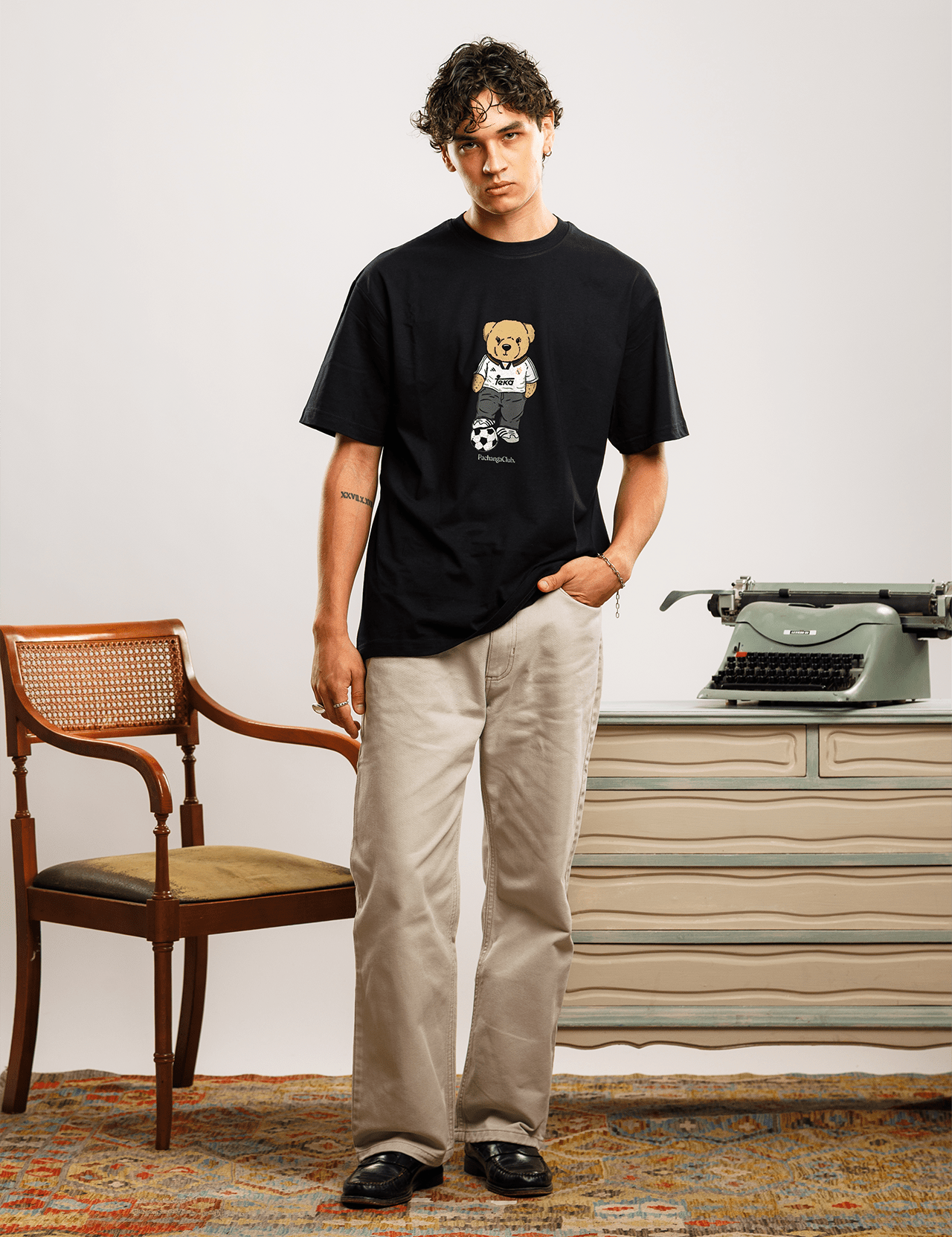 Camiseta "Pacho Vikingo" - Negro - Pachanga Club