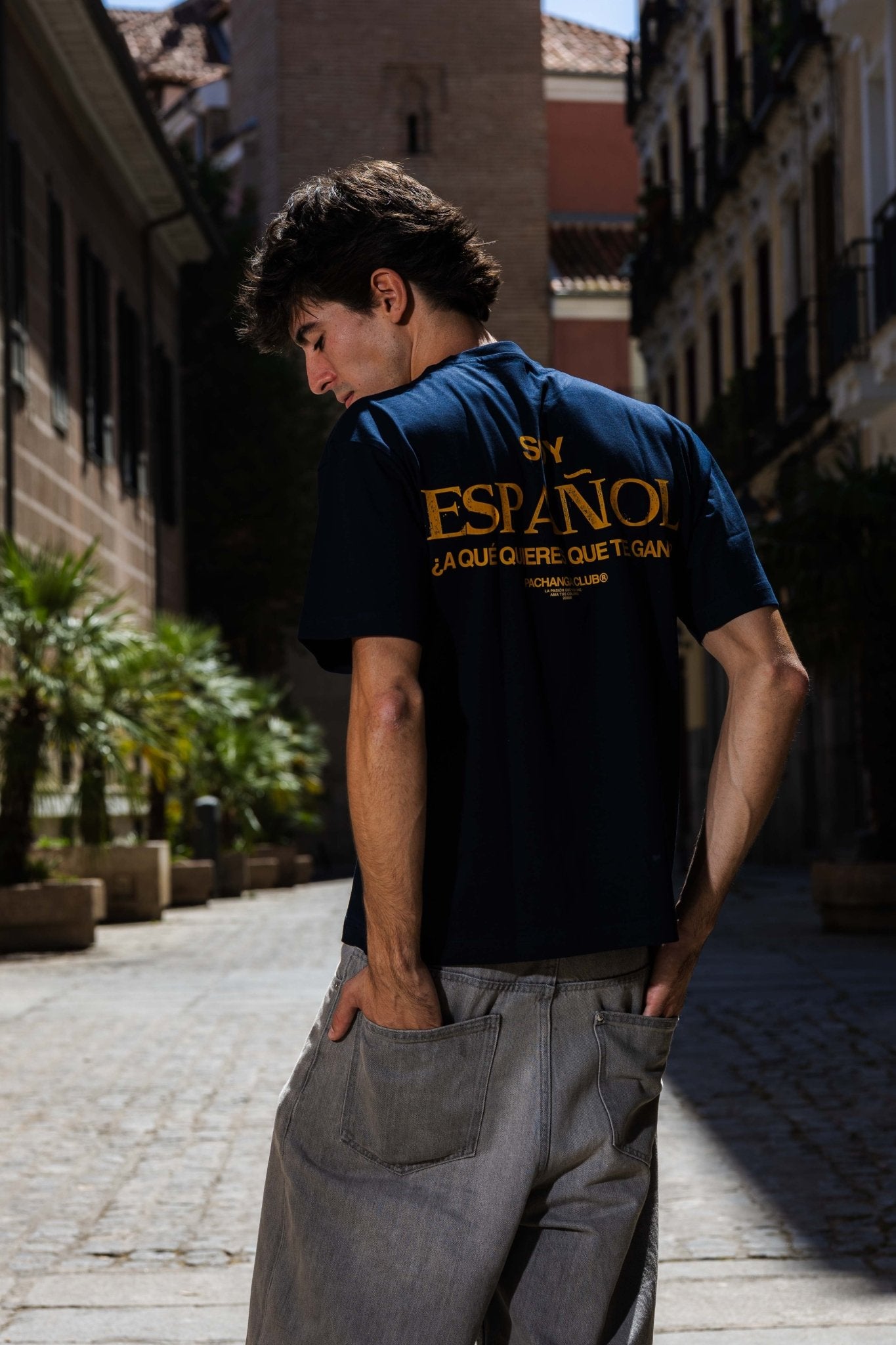 Camiseta "Soy español ¿A qué quieres que te gane?" - Pachanga Club