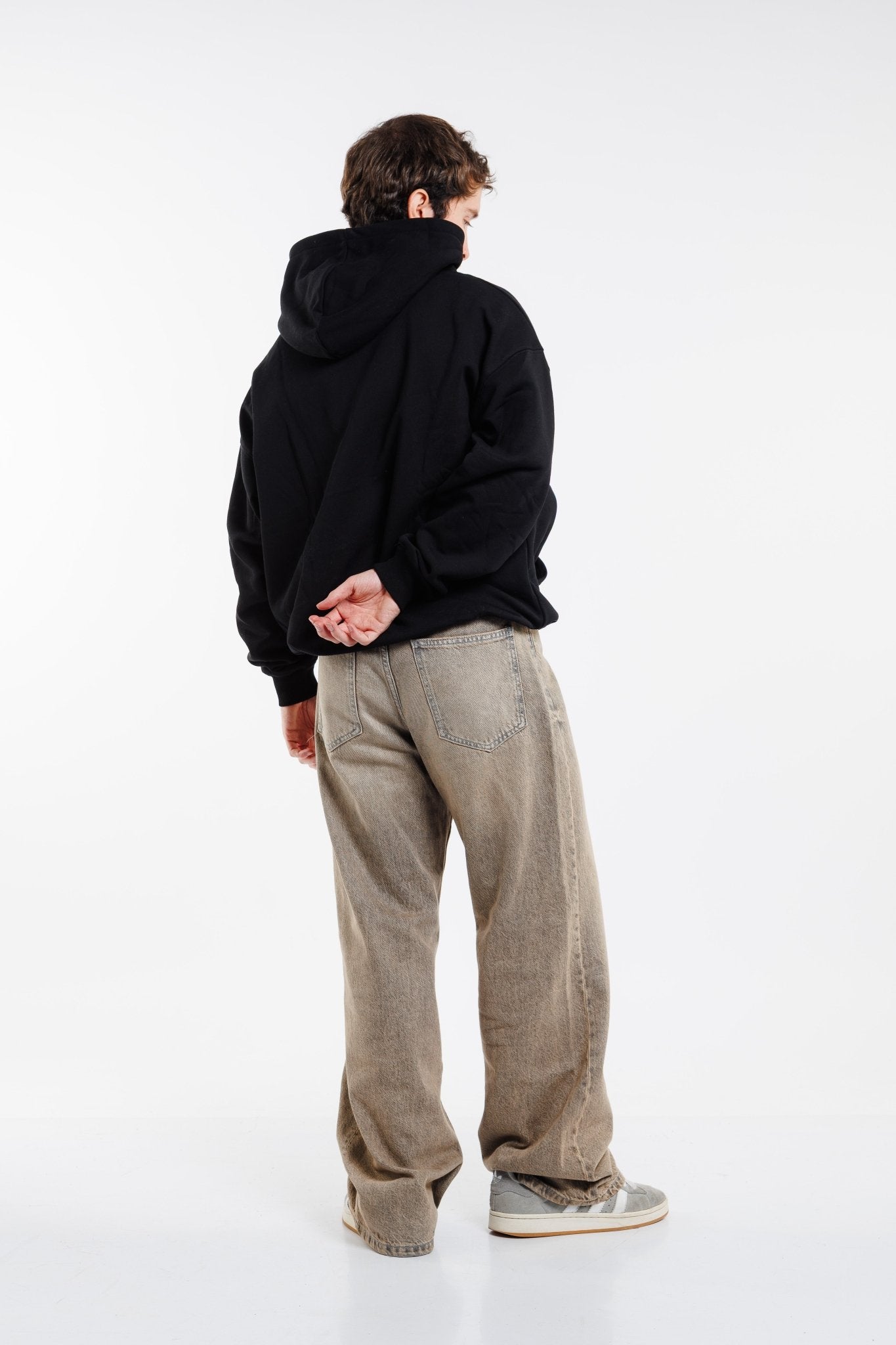 Sudadera Equipaciones Históricas Leones - Negro - Pachanga Club