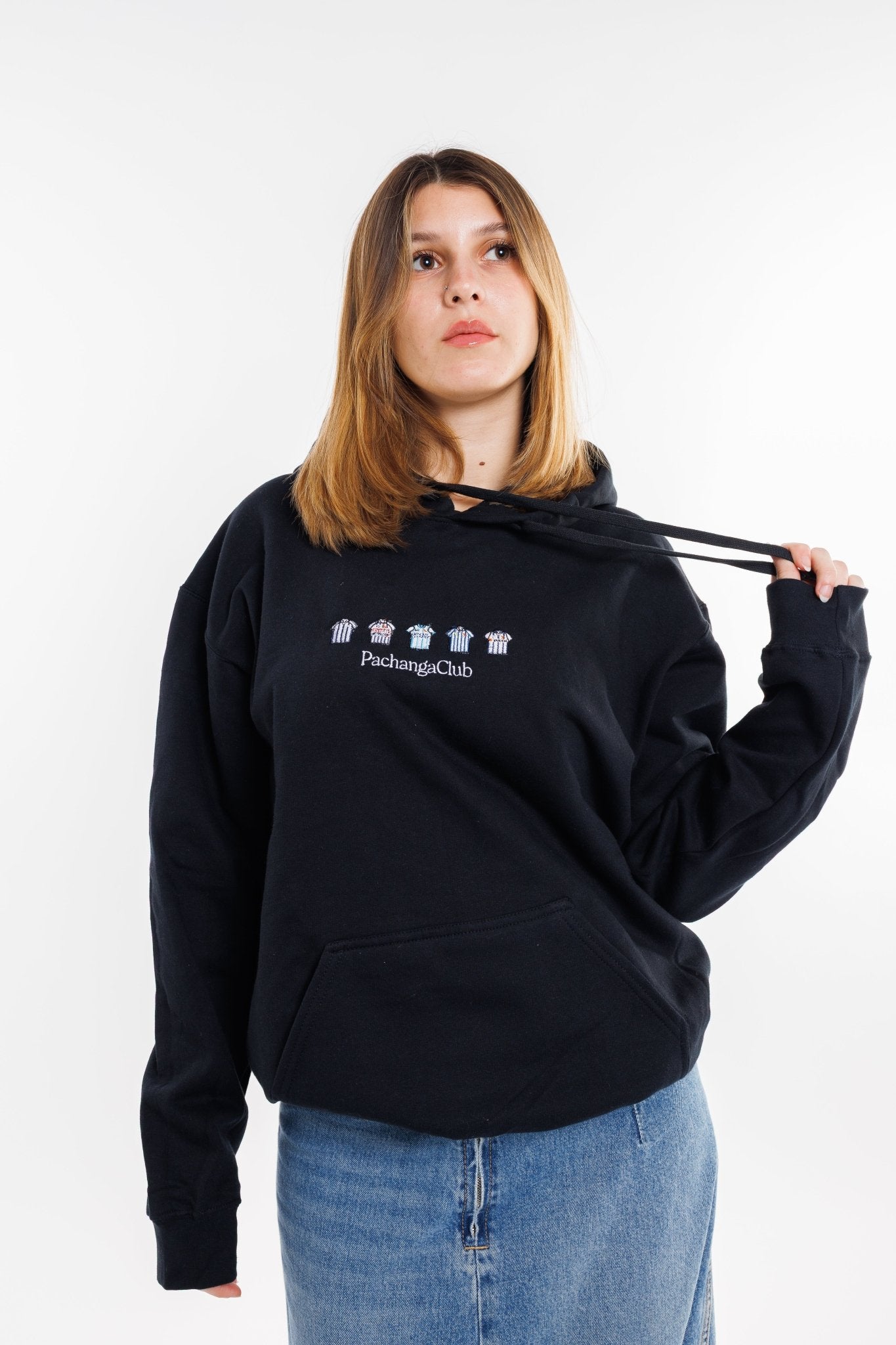 Sudadera Equipaciones Históricas Txuriurdines - Negro - Pachanga Club